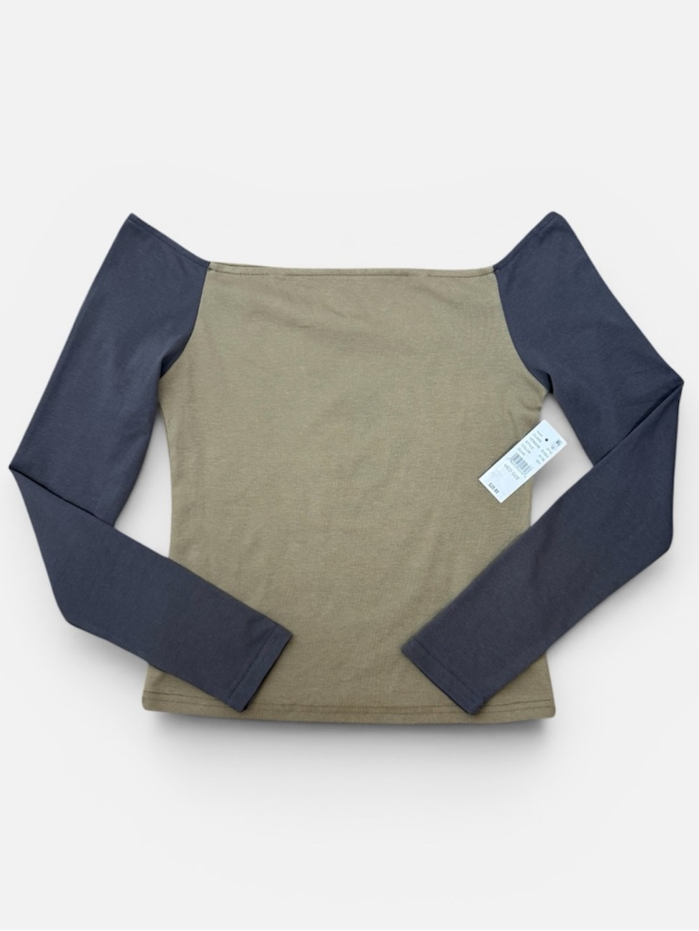 Edikted Contrasted Two-Tone Off-Shoulder Long Sleeve Top - Olive & Gray